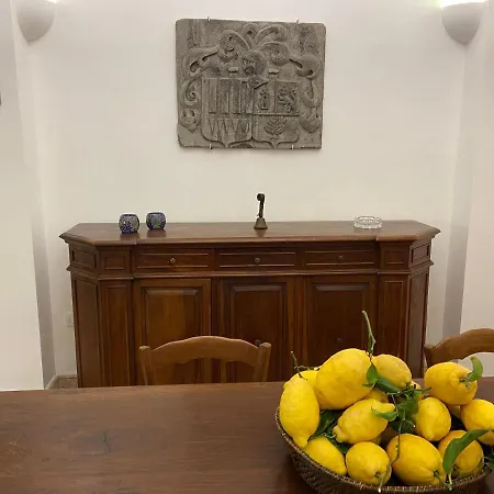 La Casa Rossa * Maiori